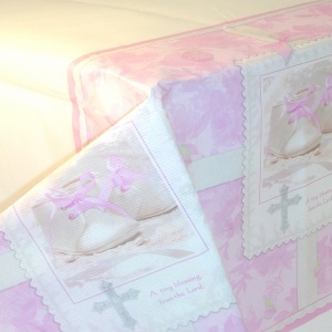 Rosa bordsduk för dopet - 137 x 259 cm